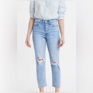 Levi’s Wedgie Straight Jeans High Rise Distressed Size 28